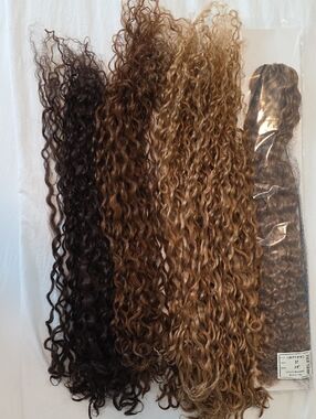 Human Curly Hair Crochet Extensions in Brown and Blonde Tones